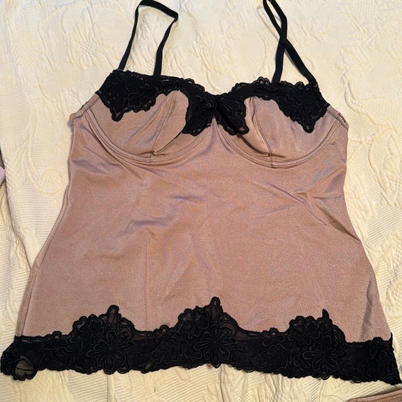 NATORI NWT Bustier & Panty Set 34C top and Large bottom - Picture 3 of 10